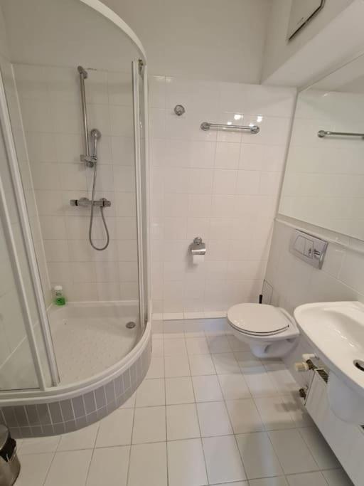 10q- Z6 402a Apartment Warsaw